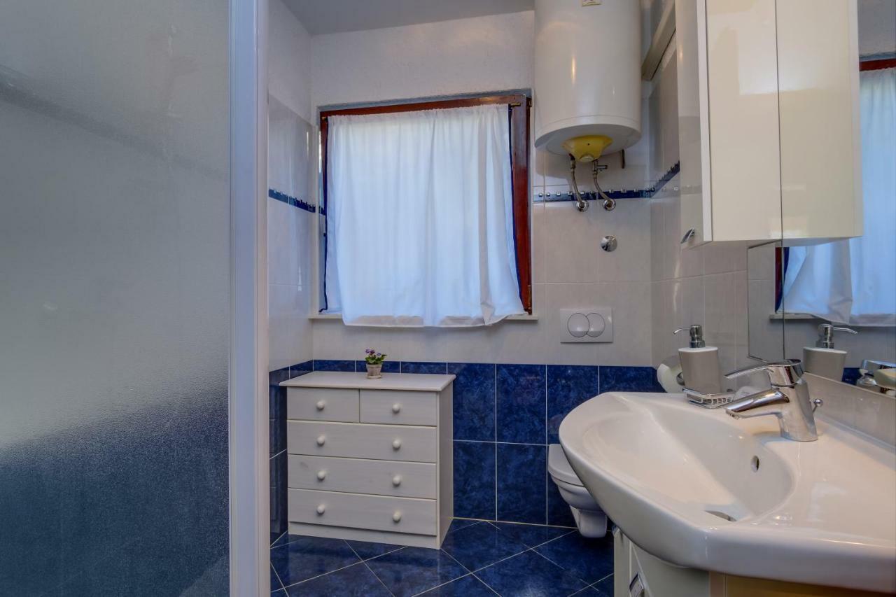 Apartmani Maris مالي لوشينغْ المظهر الخارجي الصورة